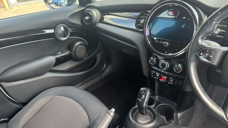 MINI Hatchback 1.5 Cooper Classic II 5dr Auto Petrol Hatchback